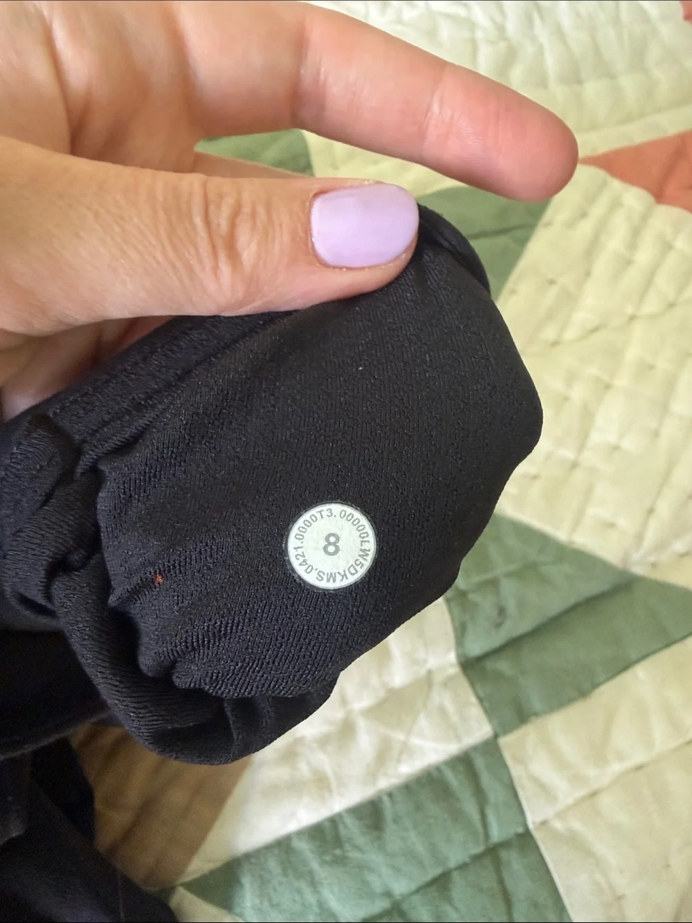 lululemon athletica no flaws